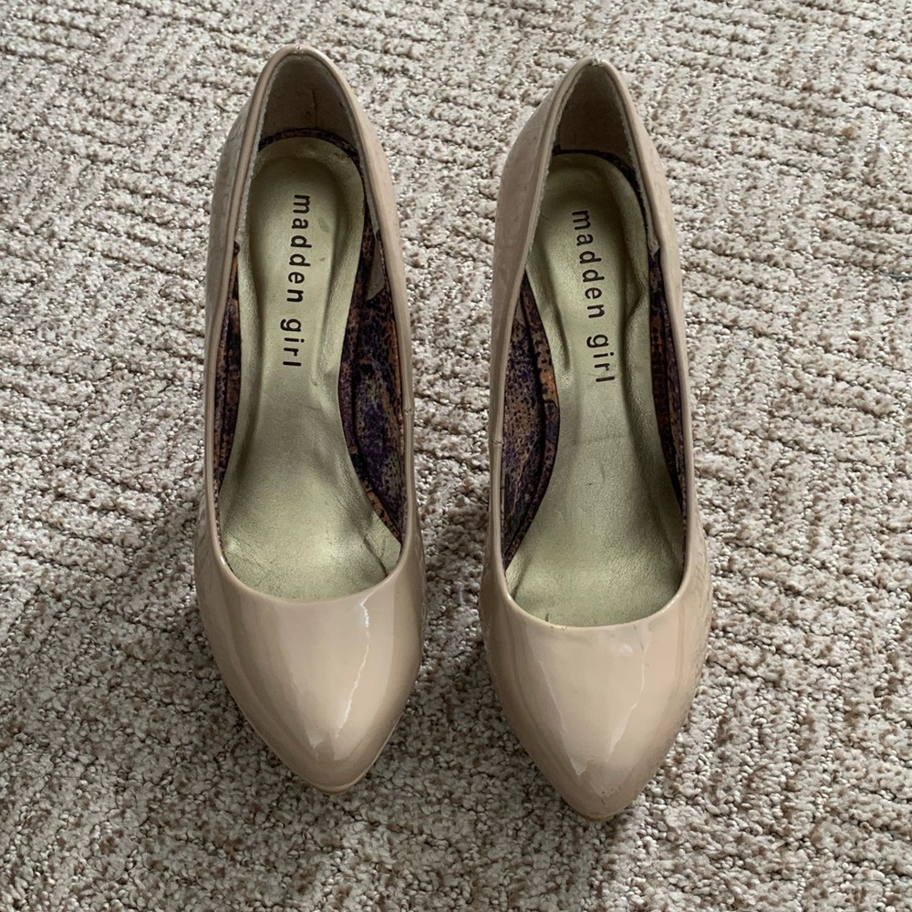 Nude pumps - Picture 2 of 3